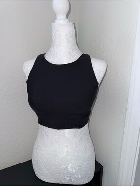 🖤 CALLA Black High-Neck Padded Full Support Swim Top Small
